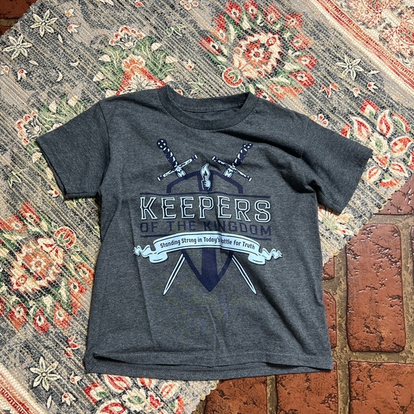 Keepers of the Kingdom graphic tee - Picture 1 of 2